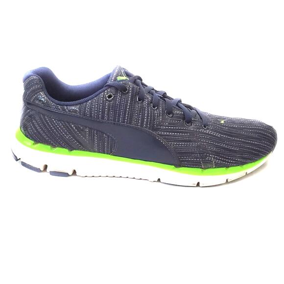 Puma | Bravery Navy Blue Knit Upper Running Shoes - Picture 1 of 9